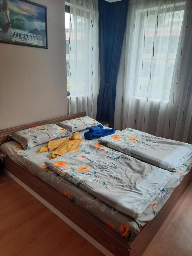Jacky'S Apartament - Апартамент В Свети Влас Extérieur photo