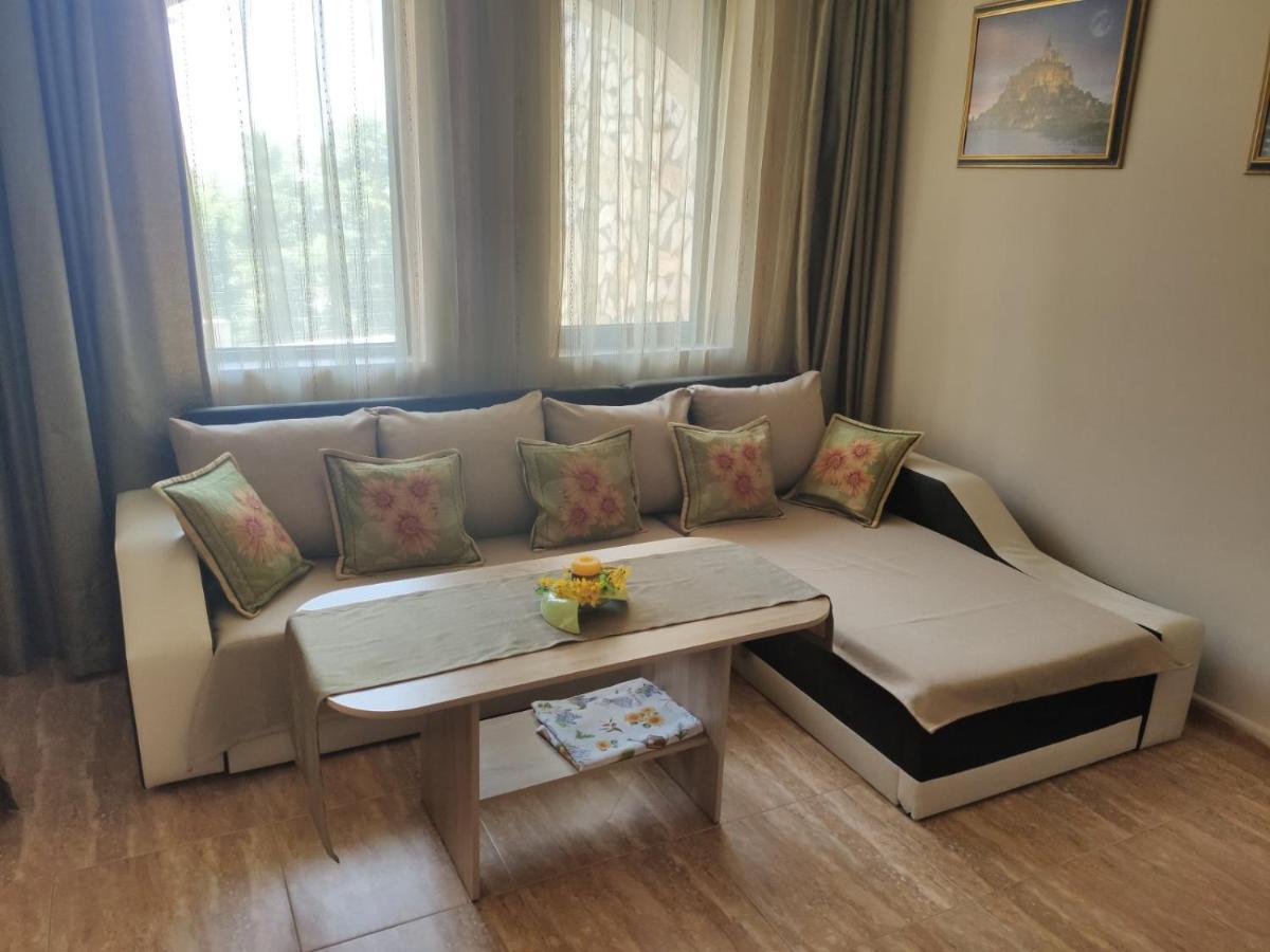 Jacky'S Apartament - Апартамент В Свети Влас Extérieur photo