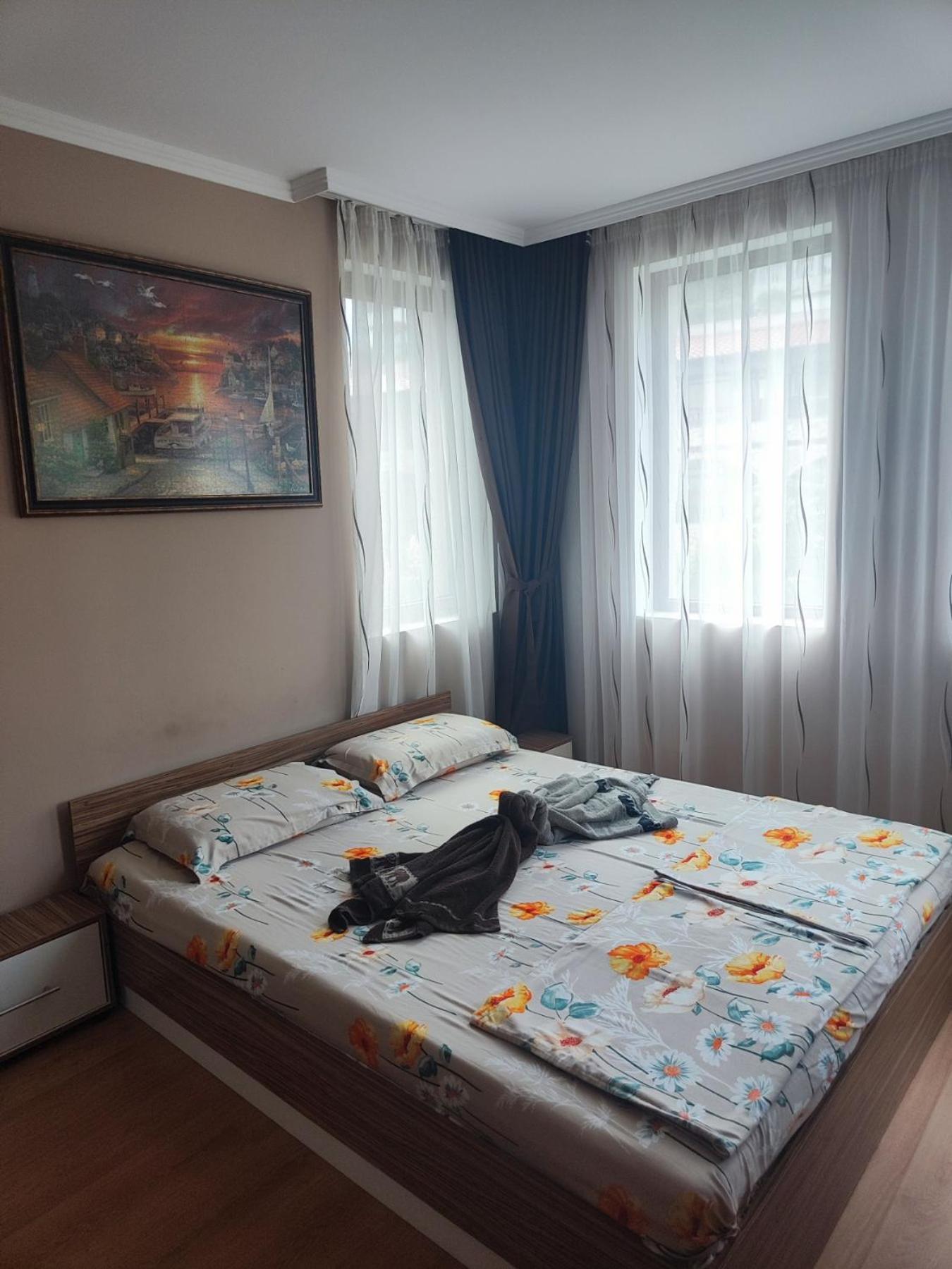 Jacky'S Apartament - Апартамент В Свети Влас Extérieur photo