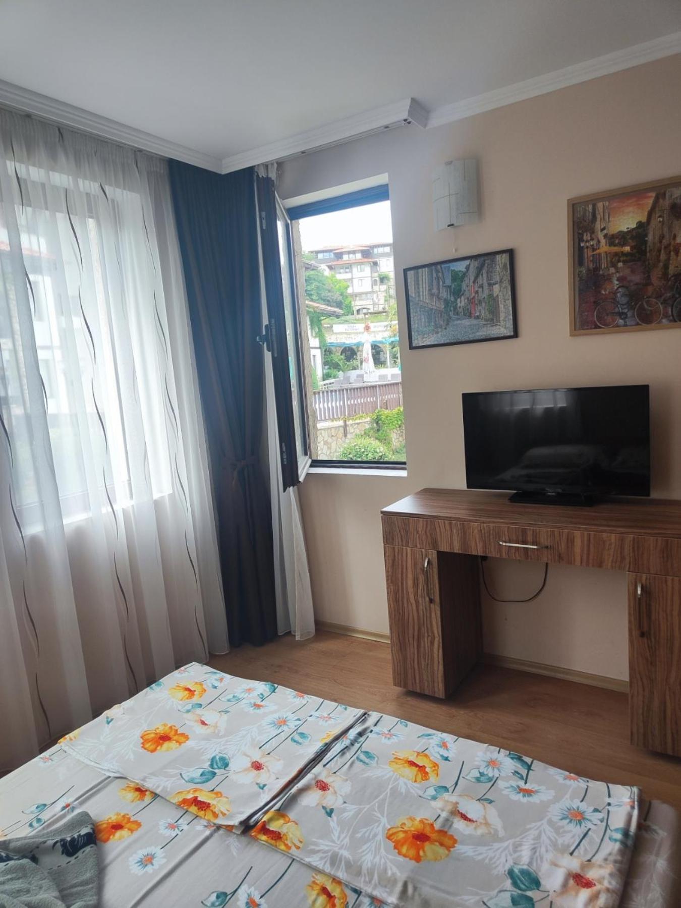 Jacky'S Apartament - Апартамент В Свети Влас Extérieur photo